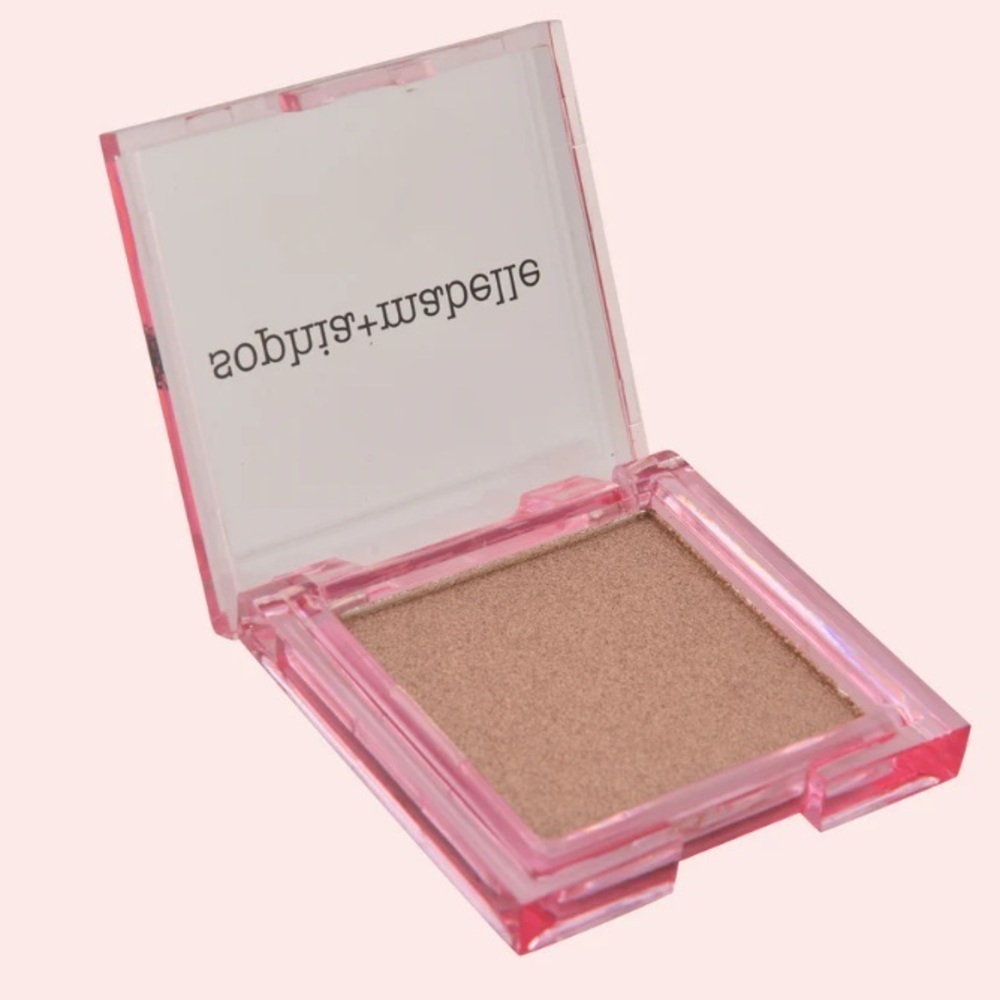 New Sophia + Mabelle Peach Delight Highlighter